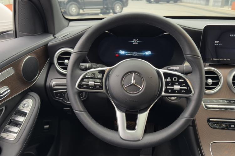 Used Mercedes-Benz GLC 2022 Refreshed GLC 300 L 4MATIC Dynamic Edition Prestige Version
