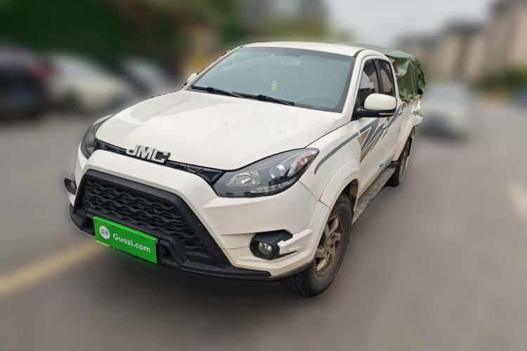 Used JMC Yuhu 5 2018 2.4T Classic Edition Diesel Manual 4x4 Luxury Shield Version with Extended Wheelbase