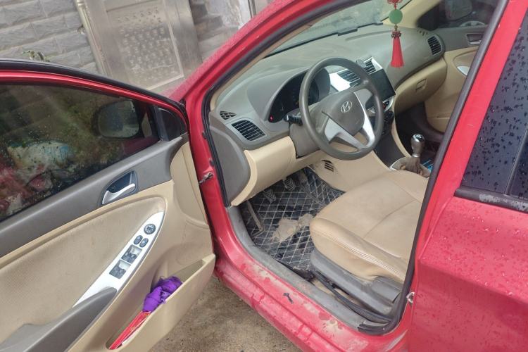 Used Hyundai Verna (older generation) 2010 Sedan 1.4L Manual Standard GL Model
