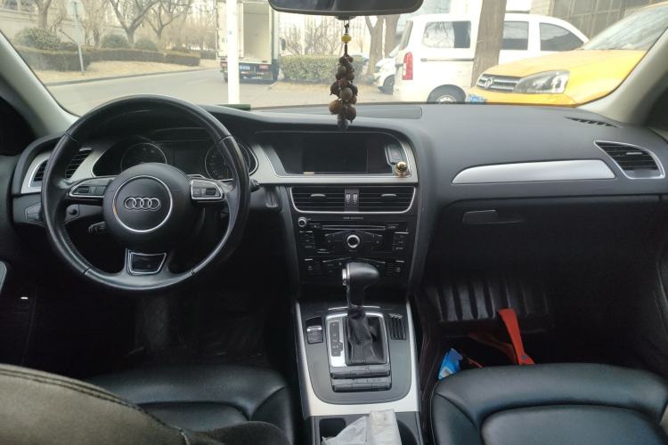 Used Audi A4L 2013 35 TFSI Automatic Comfort Model
