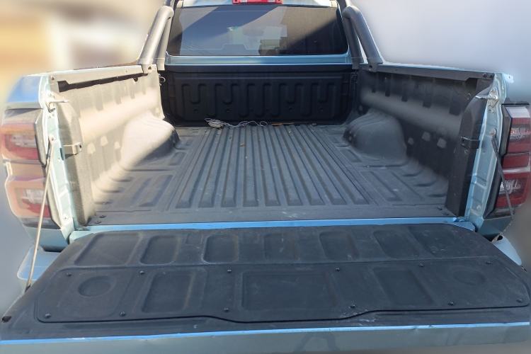 Used Great Wall King Kong Poer 2023 2.0T Manual Gasoline 4x4 Base-Trim Long-Box GW4C20C Trunk