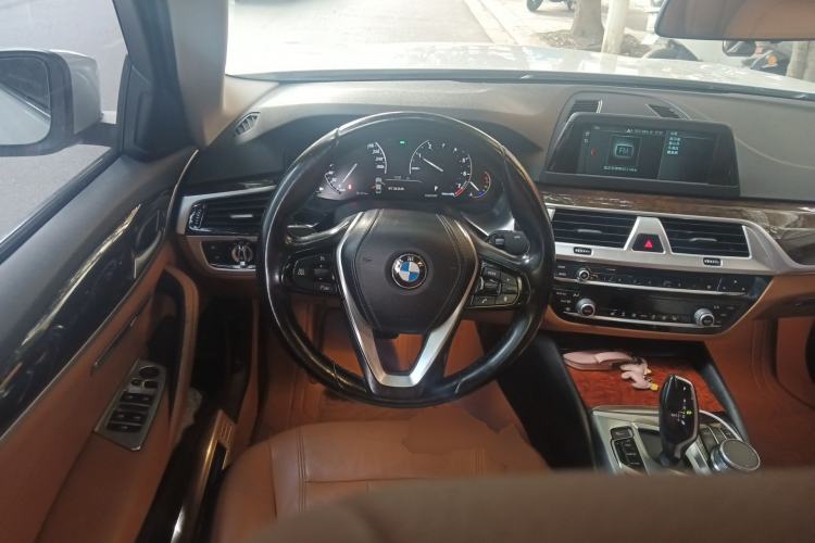 Used BMW 5 Series 2018 528Li Launch Special Edition
