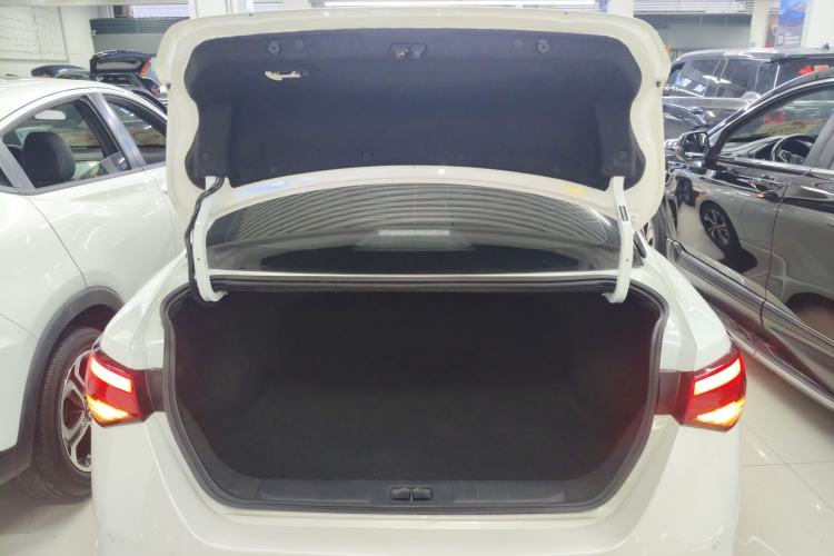 Used Nissan Sylphy 2023 1.6L CVT Smart Drive Version Trunk