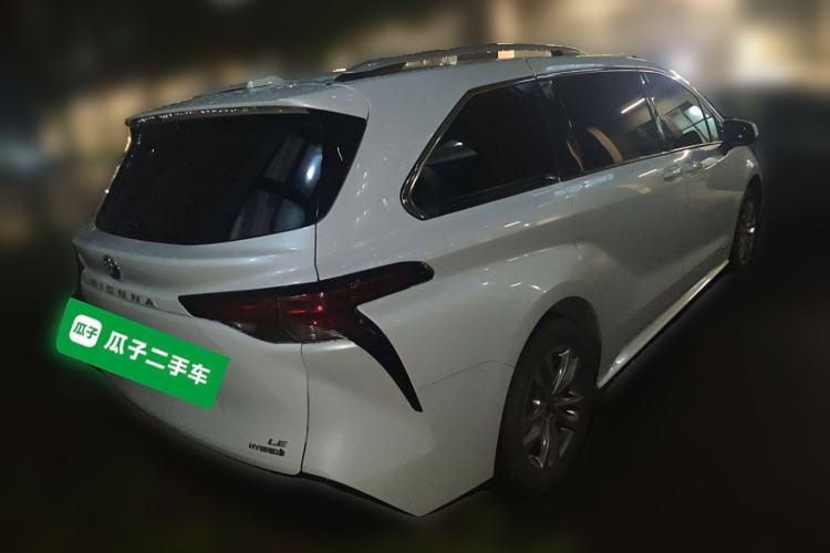 Used Toyota SIENNA 2023 2.5L Hybrid Comfort Edition Rear Right 45 Deg