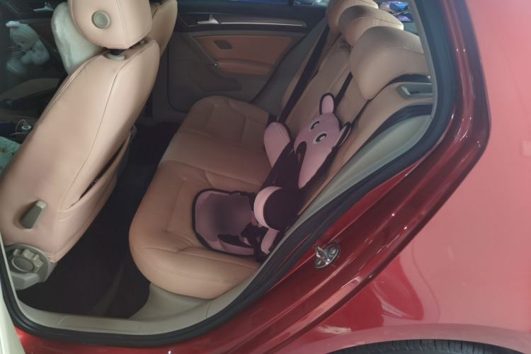 Used Volkswagen Golf 2015 1.4TSI Automatic Comfort Model
