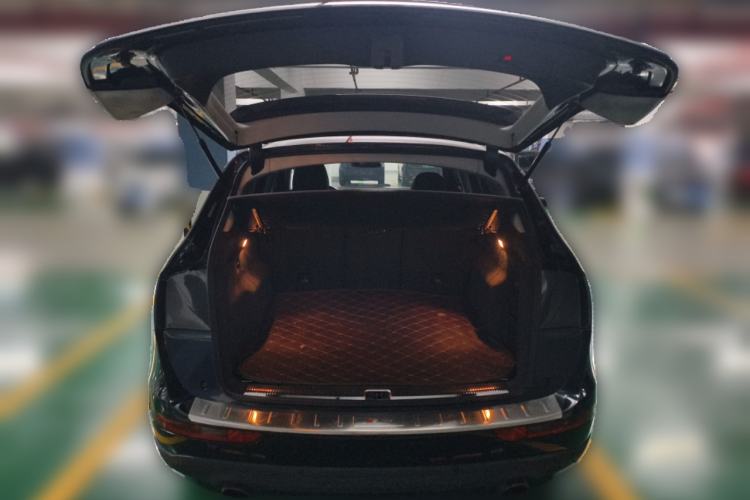 Used Audi Q5 2016 40 TFSI Technology Edition Trunk