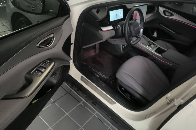 Used BYD Seal 07 DM-i 2025 Intelligent Driving Version DM-i 1.5L 125 km Prestige Edition
