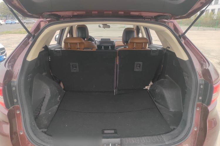 Used Soueast DX7 2015 1.5T Manual Luxury Model