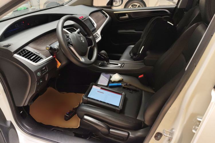 Used Honda Jade 2013 1.8L automatic Comfort version 5 seats Driver Seat