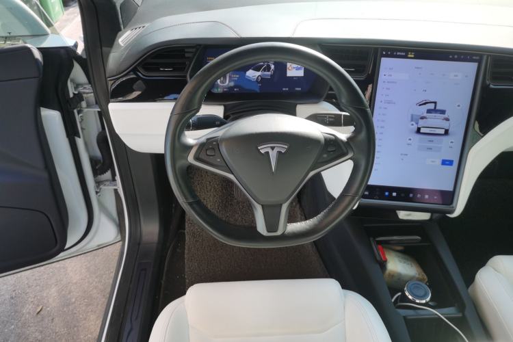 Used Tesla Model X 2019 Long-Range Version
