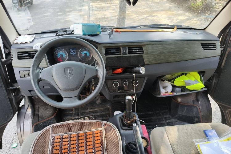 Used Jinbei Hiace X30 2021 1.5L Wealthy Single-Steaming Air-Conditioned Version Bus China VI Standard SWC15M
