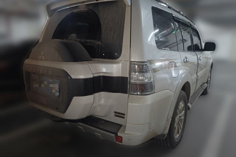 Used Mitsubishi Pajero 