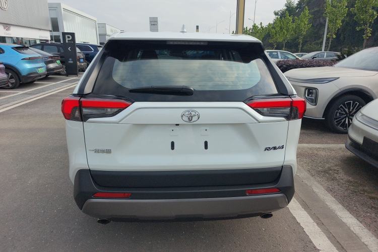 Used Toyota RAV4 2021 2.0L CVT Two-Wheel Drive Fashion PLUS Edition Rear