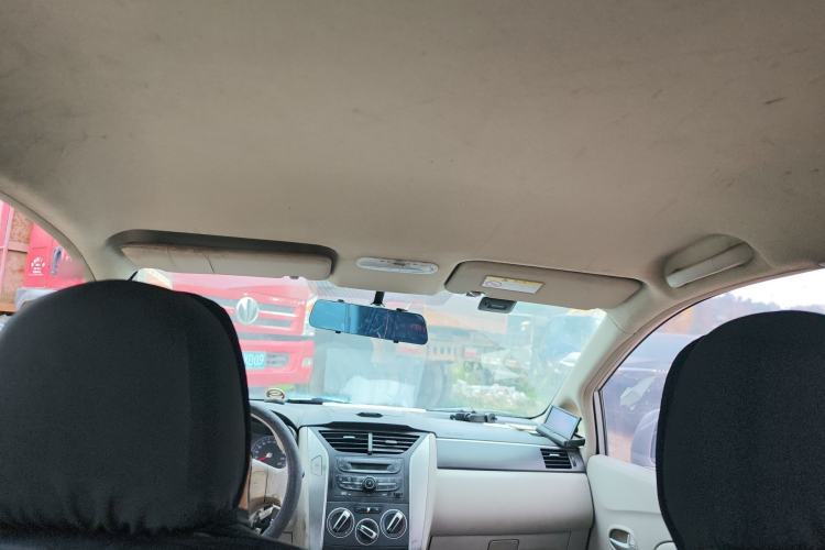 Used Venucia D50 2016 1.6L Manual Elite Edition Headliner