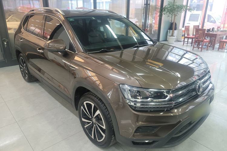 Used Volkswagen Tharu 2019 280TSI Two-Wheel Drive Luxury Edition China V Standard Front Right 45 Deg