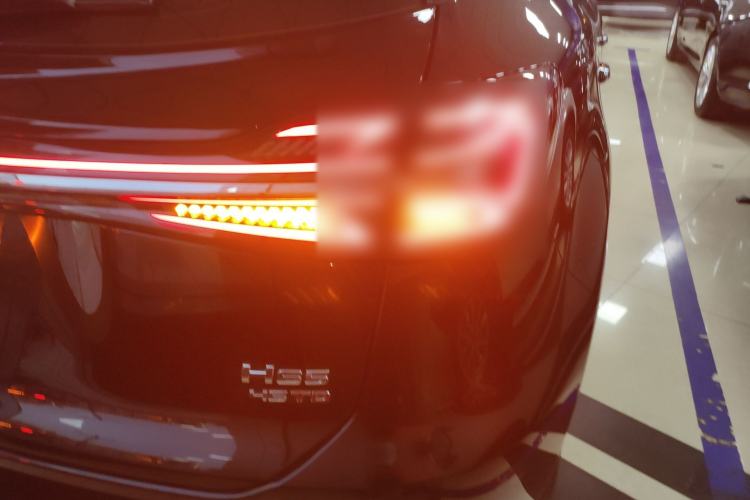 Used Hongqi HS5 2023 2.0T Qixiang Pro Edition