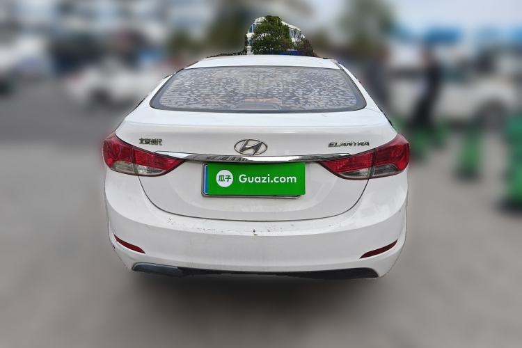 Used Hyundai Elantra (5th Generation / Langdong) 2015 1.6L Manual Fashion Edition
