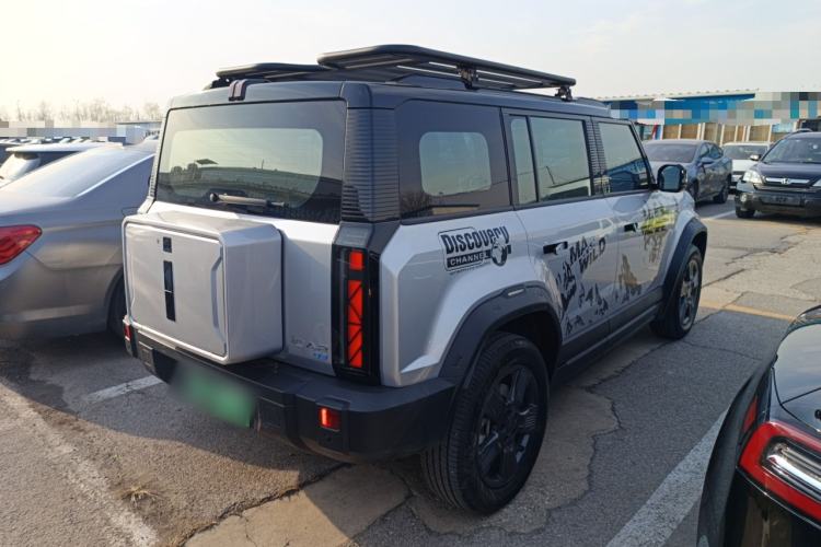 Used iCAR 03 2024 401km Two-Wheel Drive Standard Advanced Version Rear Right 45 Deg