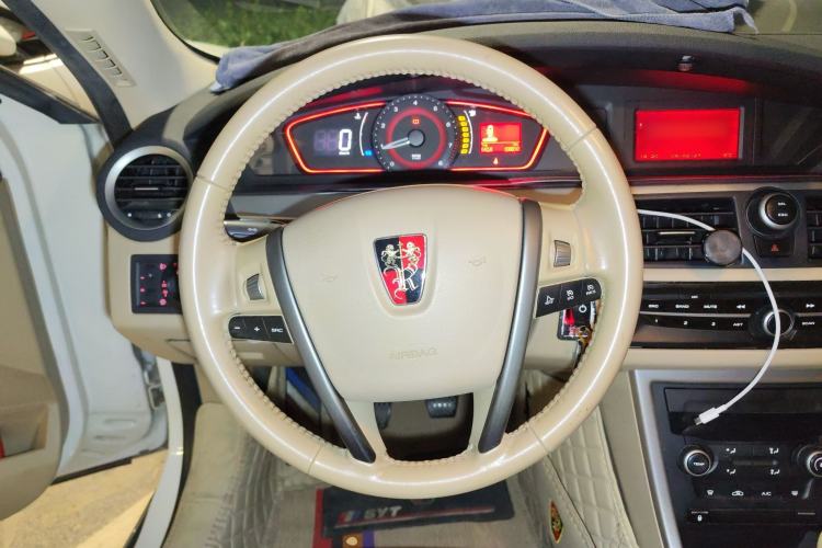 Used Roewe 550 2013 Classic Edition 550 1.8L Manual Luxury Model
