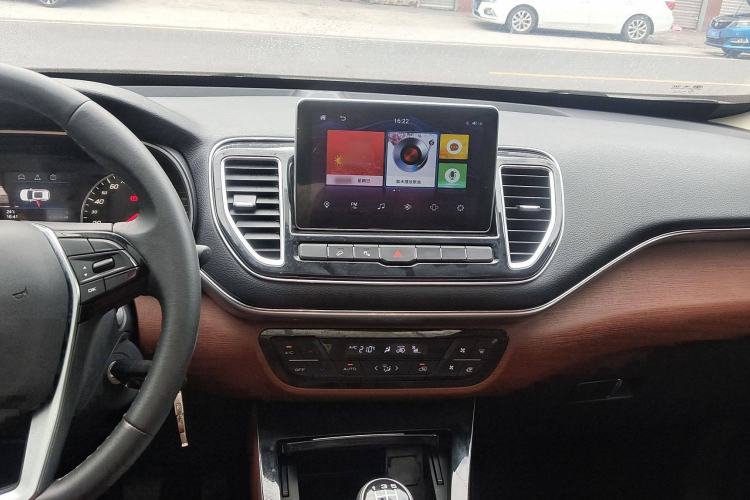 Used FAW Senya R9 2018 1.2T Manual Luxury Smart Edition