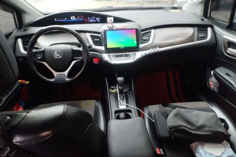 Used Honda Jade 2017 1.8L automatic Comfort version 5 seats