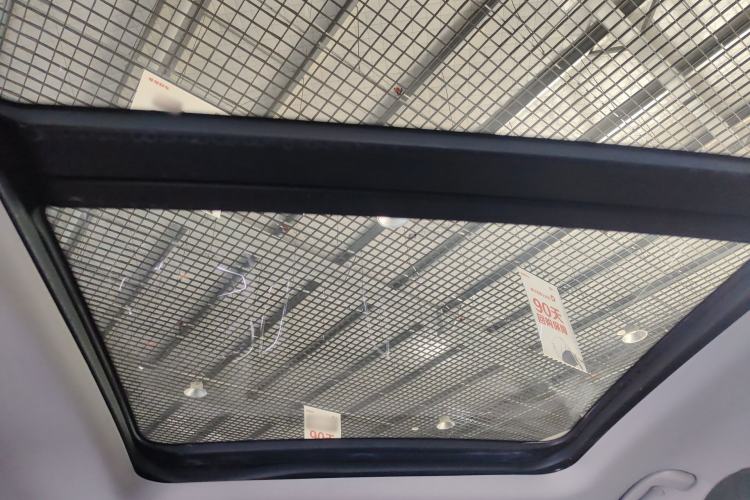 Used Chevrolet Equinox 2019 535T Automatic YuJie Edition China VI Headliner