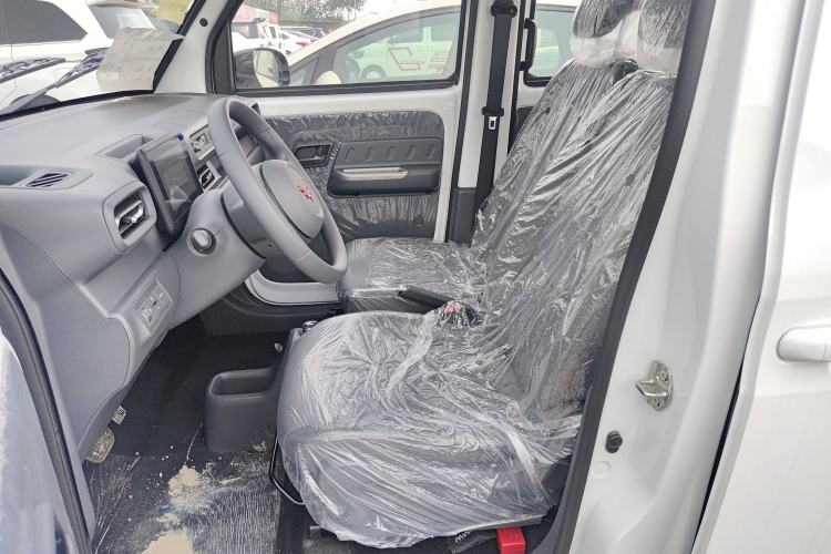 Used Wuling Zhiguang New Energy 2025 Comfort Model