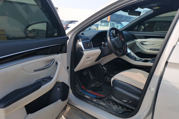 Used BYD Song PLUS New Energy 2024 Honor Edition EV 520km Premium Model
