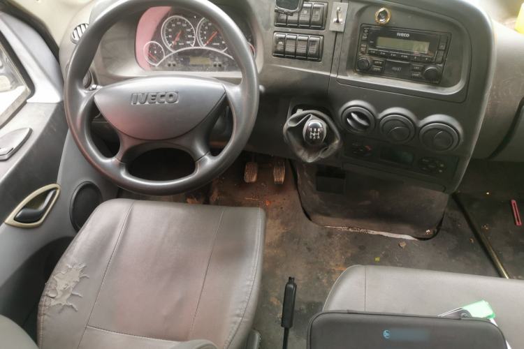 Used Iveco Power Daily 2012 2.5T-A32 Base Version
