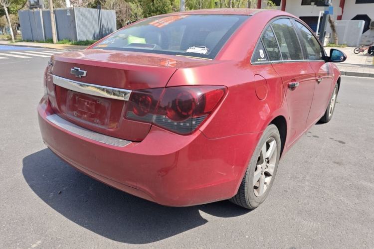Used Chevrolet Cruze 2013 1.6L SE MT Rear Right 45 Deg