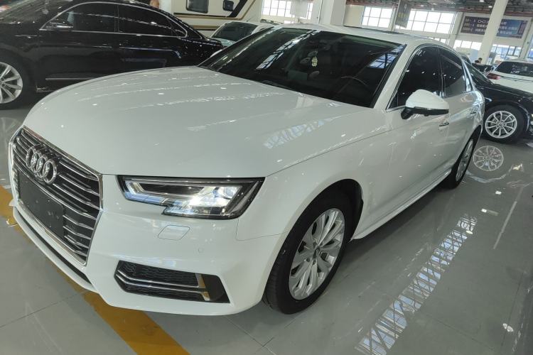 Used Audi A4L 2019 40 TFSI Ambition China VI