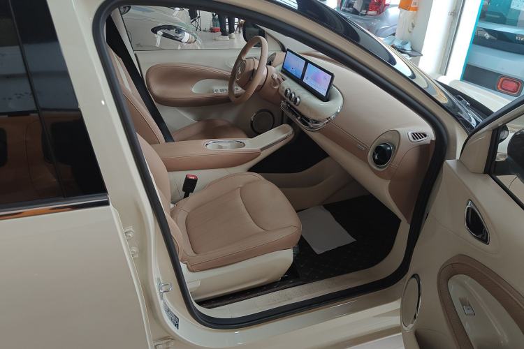 Used Wuling Bingo 2025 410 km Lingxi Deluxe Edition
