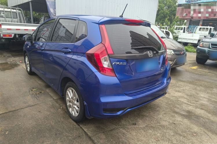 Used Honda Fit 2018 1.5L CVT Comfort Sunroof Version Rear Left 45 Deg