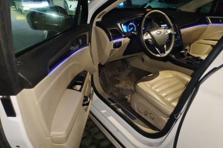 Used Ford Mondeo 2013 2.0L GTDi 200 Luxury Model