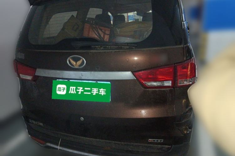 Used HYOSOW H3 2015 1.5L manual luxury version
