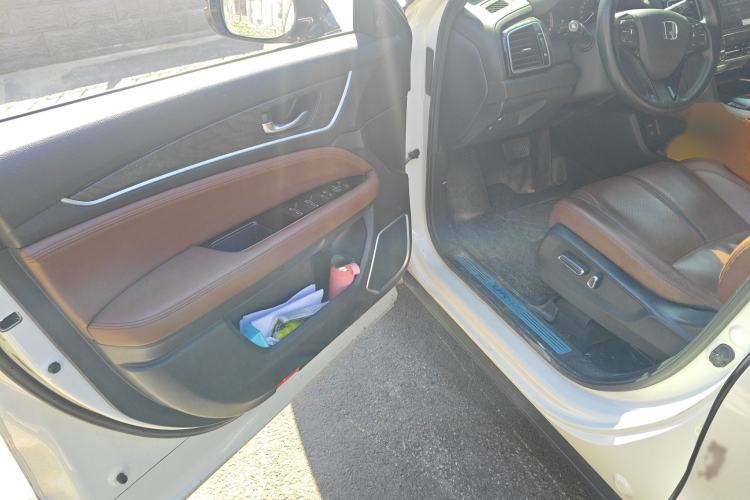 Used Honda UR-V 2020 370TURBO Two-Wheel Drive Luxury Edition