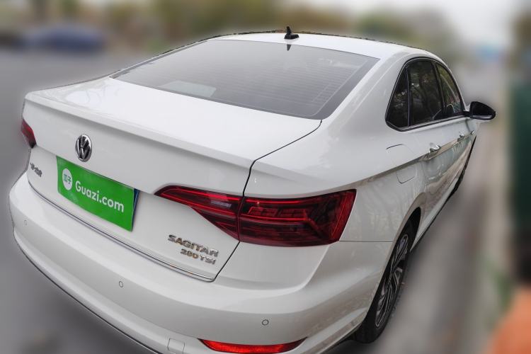 Used Volkswagen Sagitar 2021 280TSI DSG Luxury Smart Connectivity Edition
