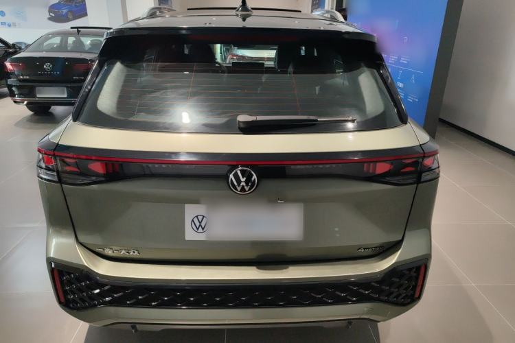 Used Volkswagen Tayron 2025 Tiguan L 380TSI 4Motion Luxury Rear