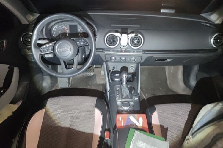 Used Audi A3 2020 Limousine 35 TFSI Fashion Edition China VI Emission Standard