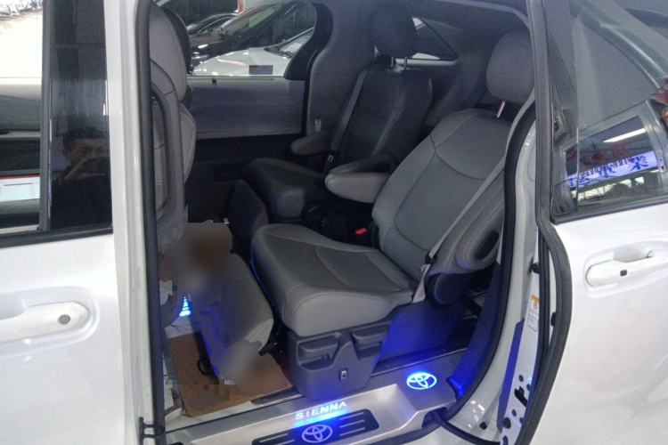 Used Toyota SIENNA 2021 2.5L Hybrid Comfort Edition Left Rear Seat