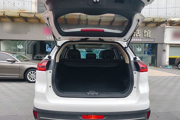 Used Geely Auto Emgrand X7 Sport 2018 1.8TD Automatic Two-Wheel Drive Smart Connect 4G Internet Edition