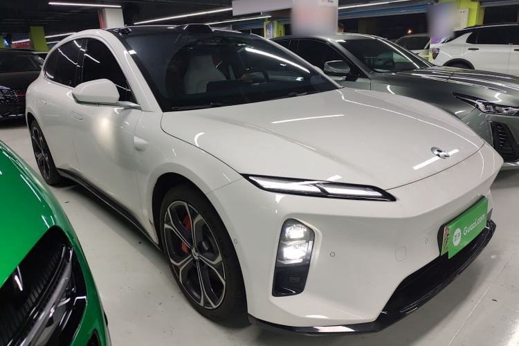 Used Nio ET5T 2025 75 kWh Touring Front Right 45 Deg