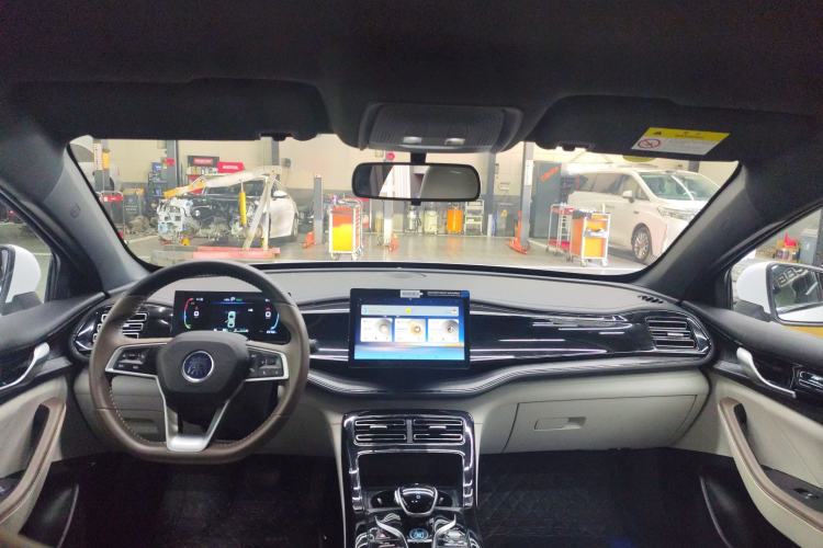 Used BYD Qin PLUS 2024 HONOR Edition DM-i 55KM Leading Model