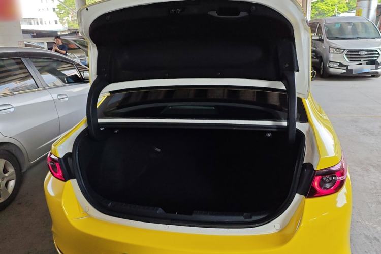 Used Mazda Mazda 3 Axela 2021 2.0L Automatic Zhiyao Edition