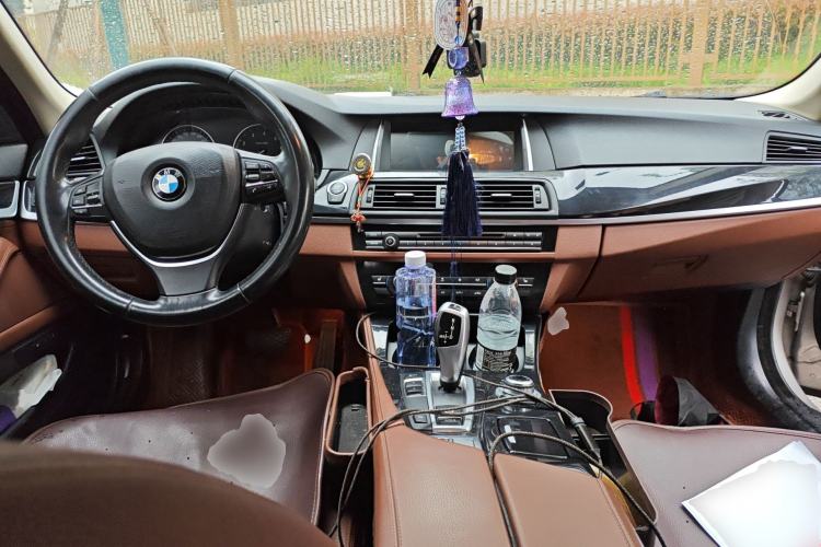 Used BMW 5 Series 2017 520Li Elegant Edition Center Console