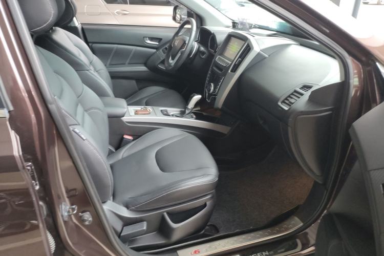 Used Luxgen U6 SUV 2014 2.0T ZhiZun Model