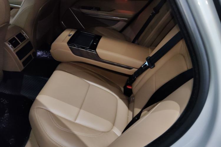 Used Jaguar XFL 2024 2.0T P250 Two-Wheel Drive Prestige Luxury Edition
