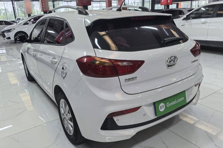 Used Hyundai Verna RV 2017 1.4L Automatic Cool Edition GLS China V Emission Standard
