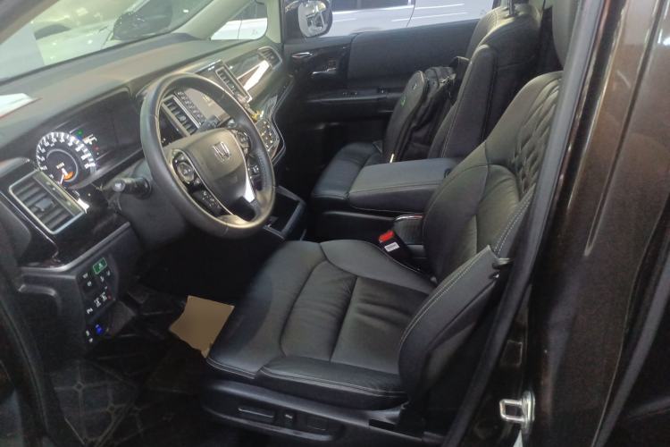 Used Honda Elysion 2019 2.0L Hybrid Supreme Edition
