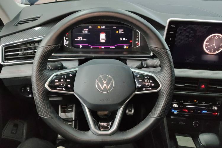 Used Volkswagen Tiguan L 2023 330TSI Automatic Two-Wheel Drive R-Line Flagship Edition